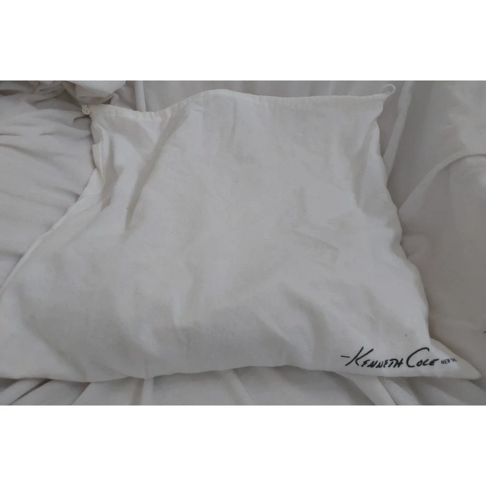 Cream/Beige Kenneth‎ Cole New York Hobo bag and dust cover
